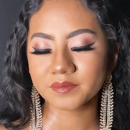 Lovely Makeup portfolio image 79